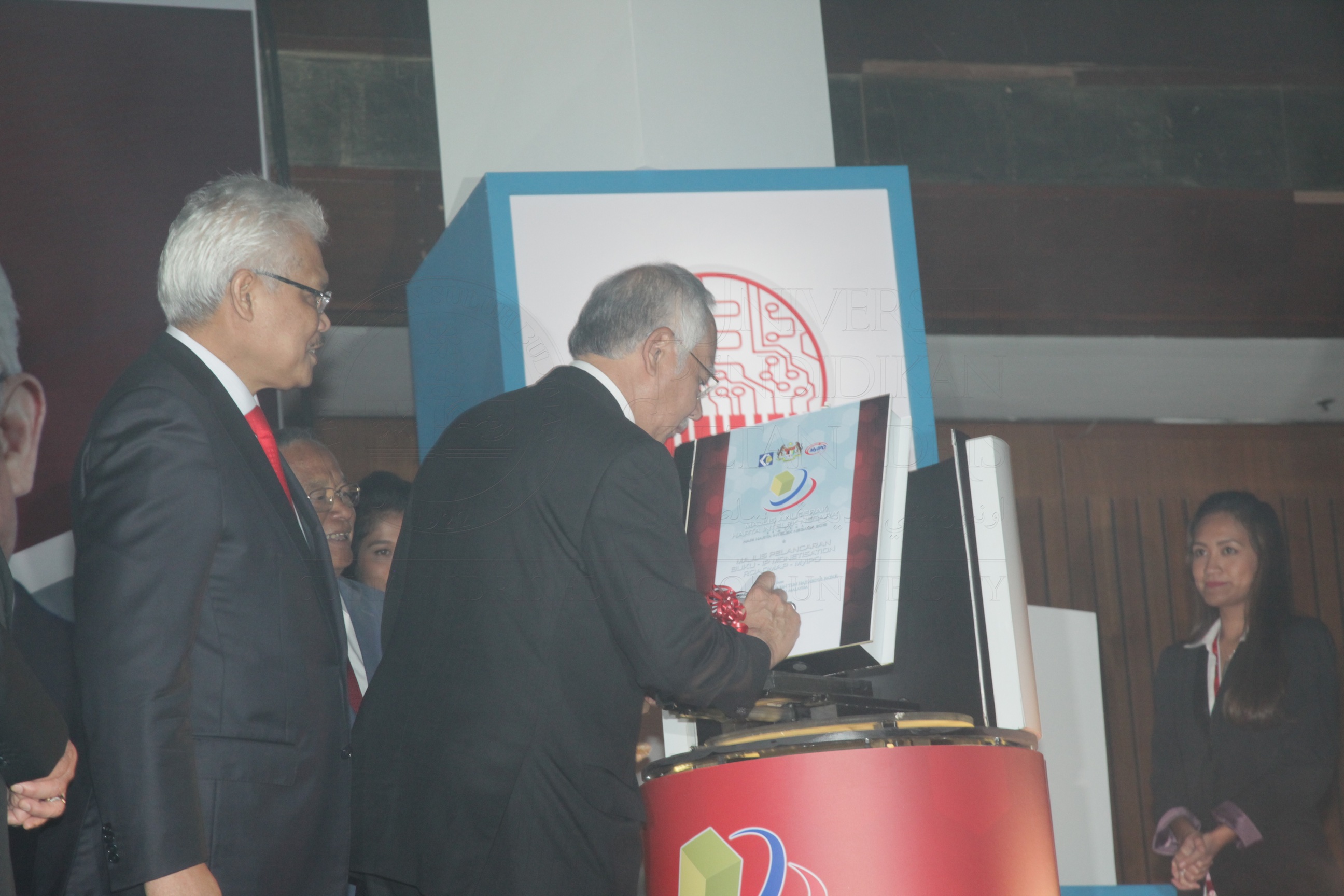 PRO15 139 INTELEK IMG 0045